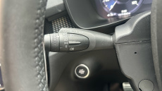 Volvo Xc40 1.5 T3 [163] R DESIGN 5dr Petrol Estate